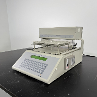 Varian VK 8000 Dissolution Sampling Station image 1